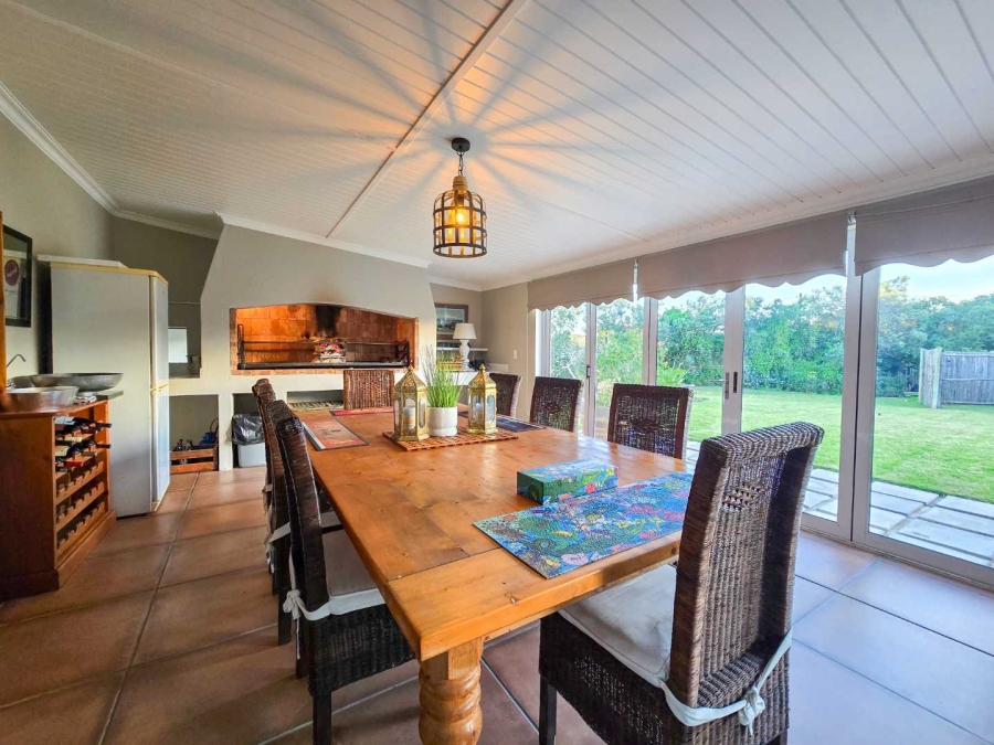 3 Bedroom Property for Sale in Stilbaai Oos Western Cape